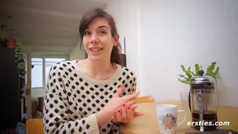 Solo Brunette Bitch Loves Toys and Cumming