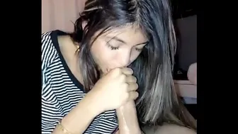 Sloppy Latina Blowjob