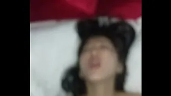 Asian chick gets her face covered in cum, the best facial ever!